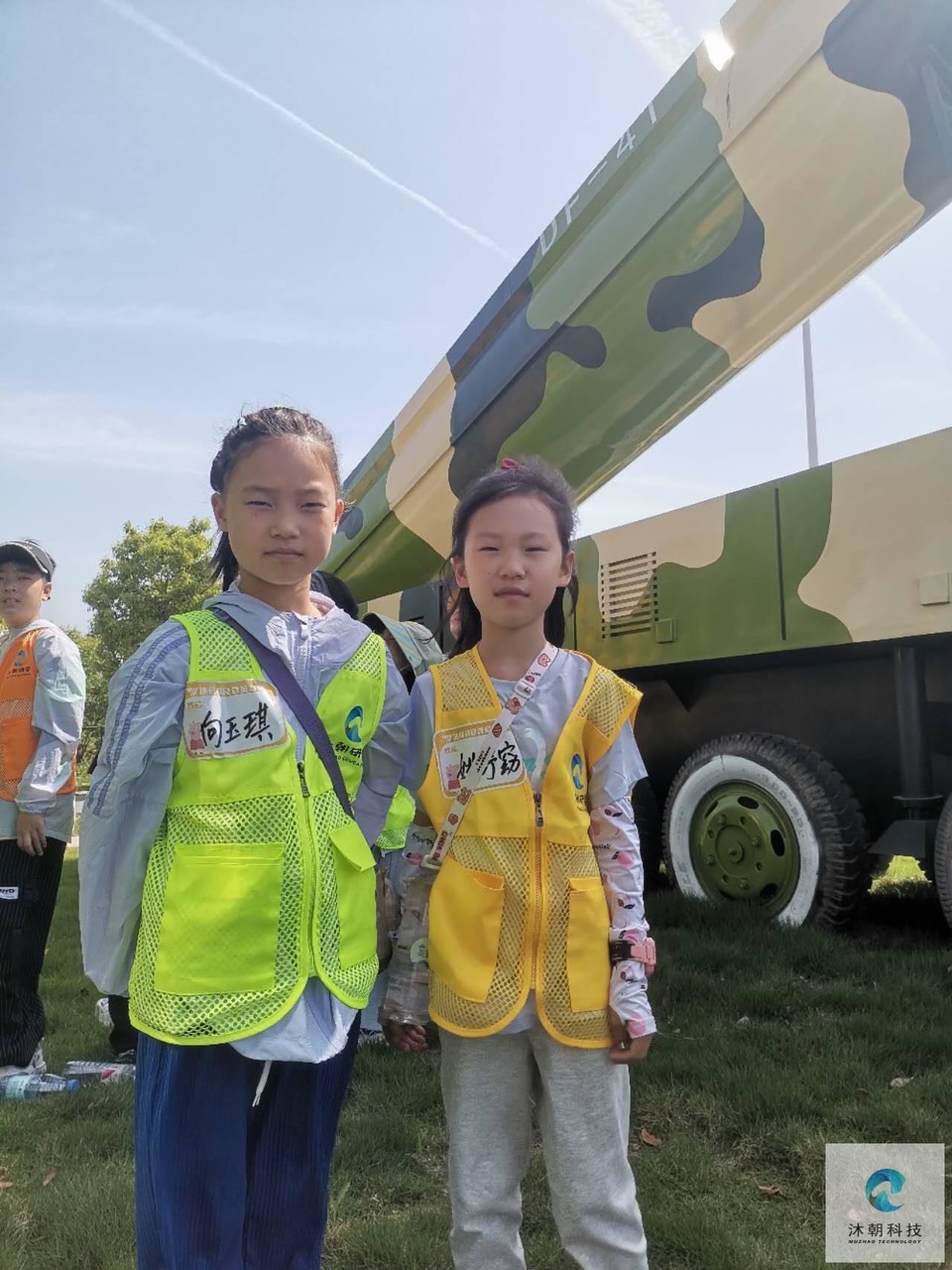 UQlPKIfOYDs_8QidLfq64K0DJ8rV038dZp6s5fjECnAFS4eTwJ1NyyfGpZfOOy4j