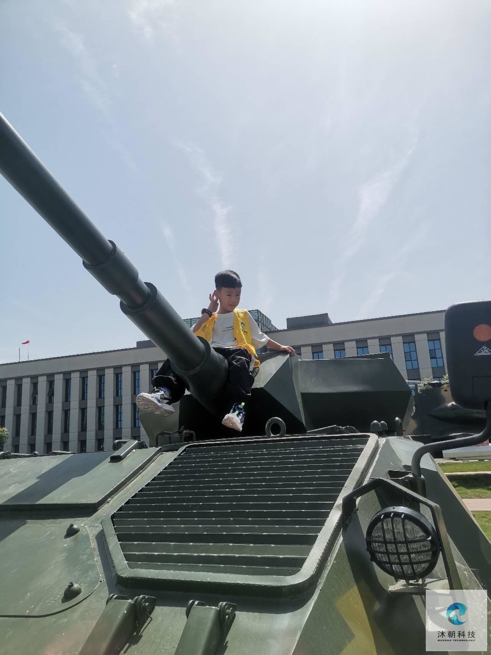 UQlPKIfOYDs_8QidLfq64GKgqQnofQXpTwFC5t_th0iZdfoVNtFpGiLobxJ8FSly