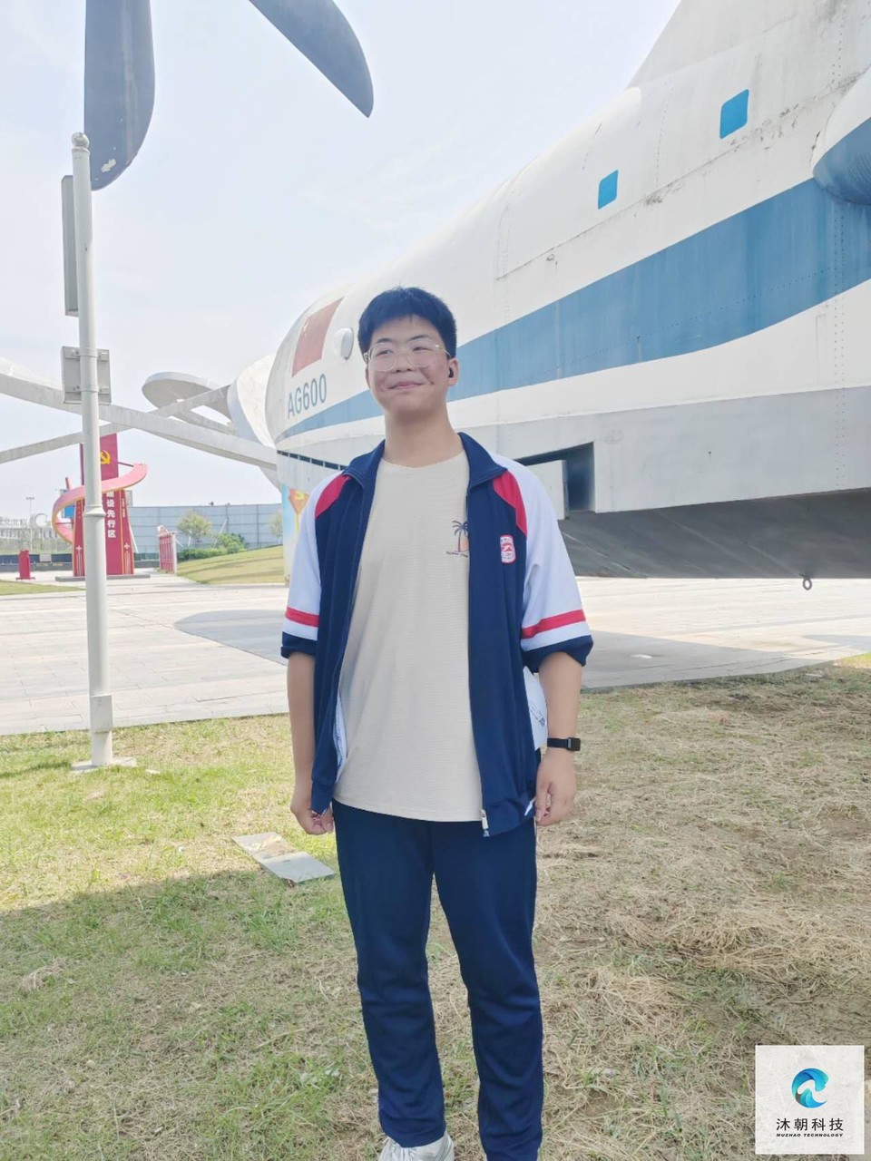 1IHuow2kM232tX-stWe9CK60IhF7Y7BoDiuth4ldUTHN7CgMWWZMkvEejrXPYDV5