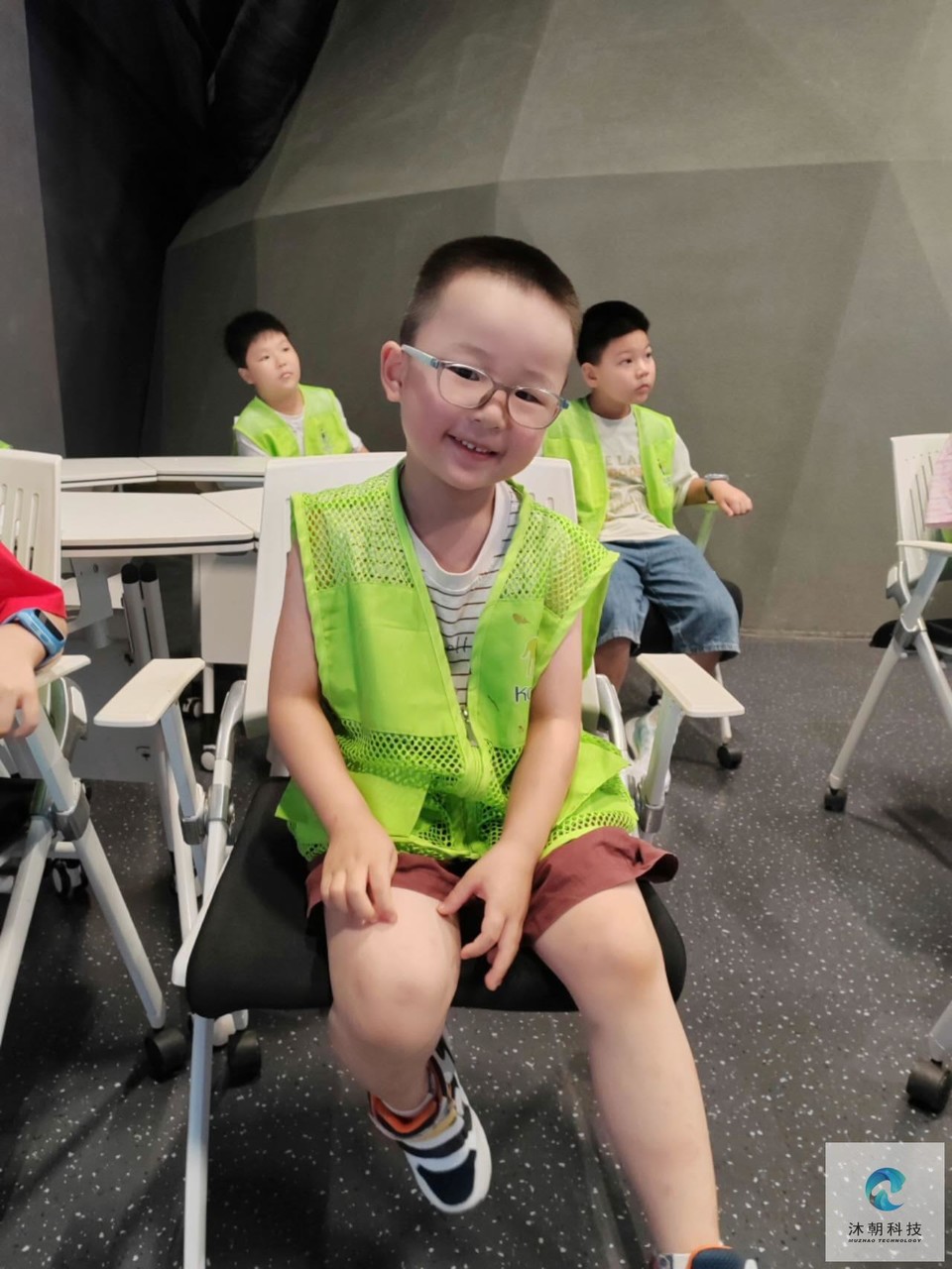 t9DZMOvhVUsoZ_JI1KgOtMZTaIPGtu3pObMUzM7BTNXdL_WXyhEg0CzW_Tg05R11