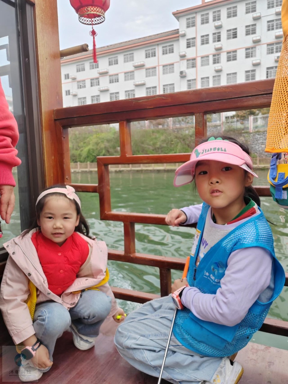 vomCWUA8dTVWkq7v-wQDablIi5rrjB1PU-2e712sb0PI_3e0olgYCtloLczT0J-b