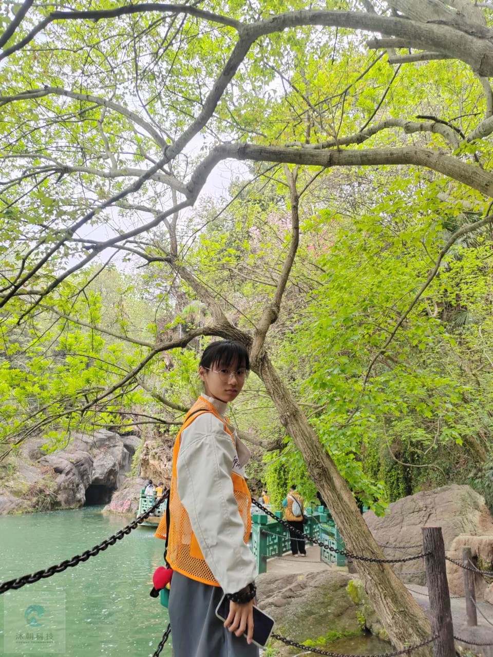 n-ceuzpxQE_0e2ZEQu6mqJjUIMcZSHJbIK3muoKNjHZFEkOfPzI7FhWUq0zyv9r_