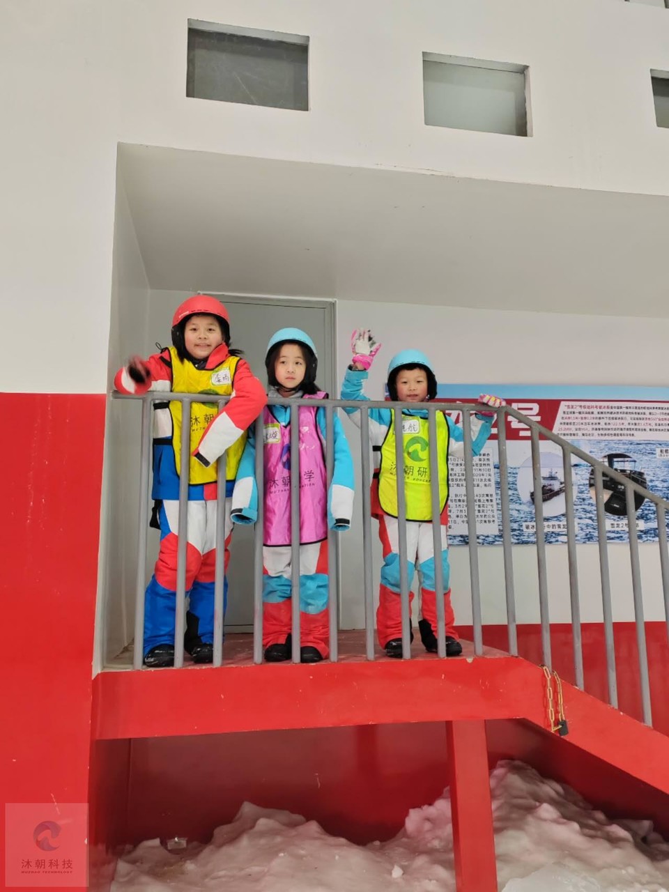 Hvt4bhLeYrm_XXbm1V97V15VNALiYY0OvyzWOz-mdM2ABM3_nORjkOyNfFUfx8rT