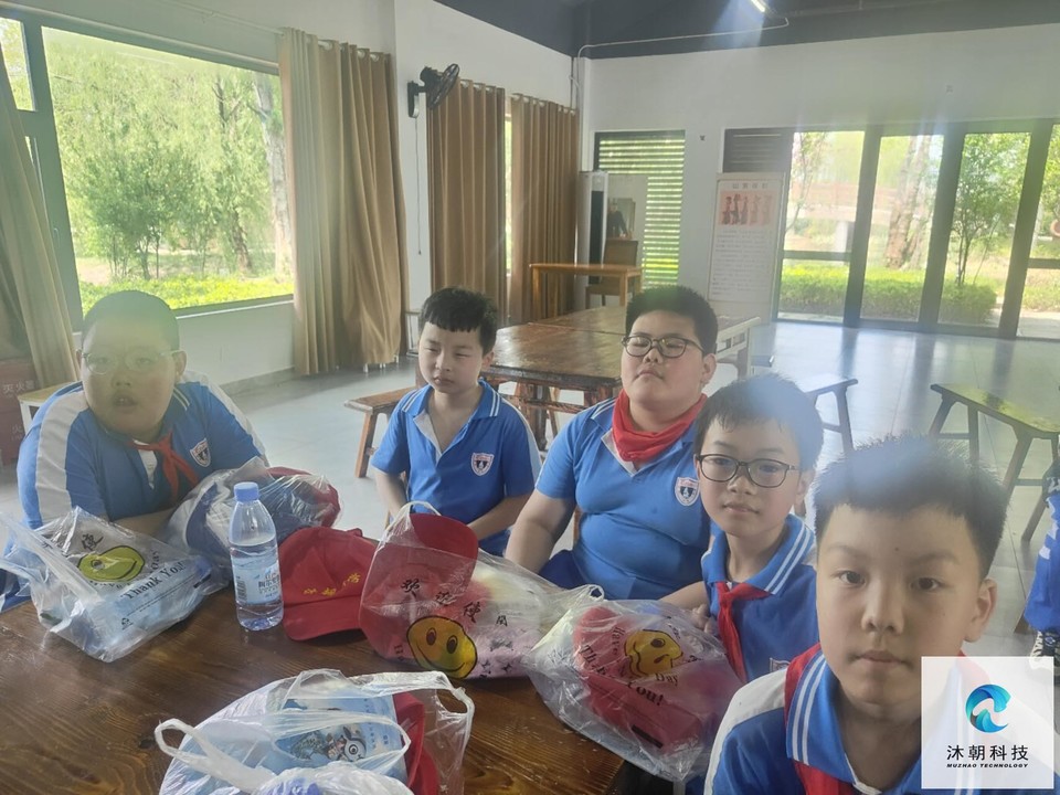 _eTiW7kcxZT6OkCnYCQltI7A58DS13BRNz8b4Oy_0WdS-pEa-4-3VGE-F60_6yT7