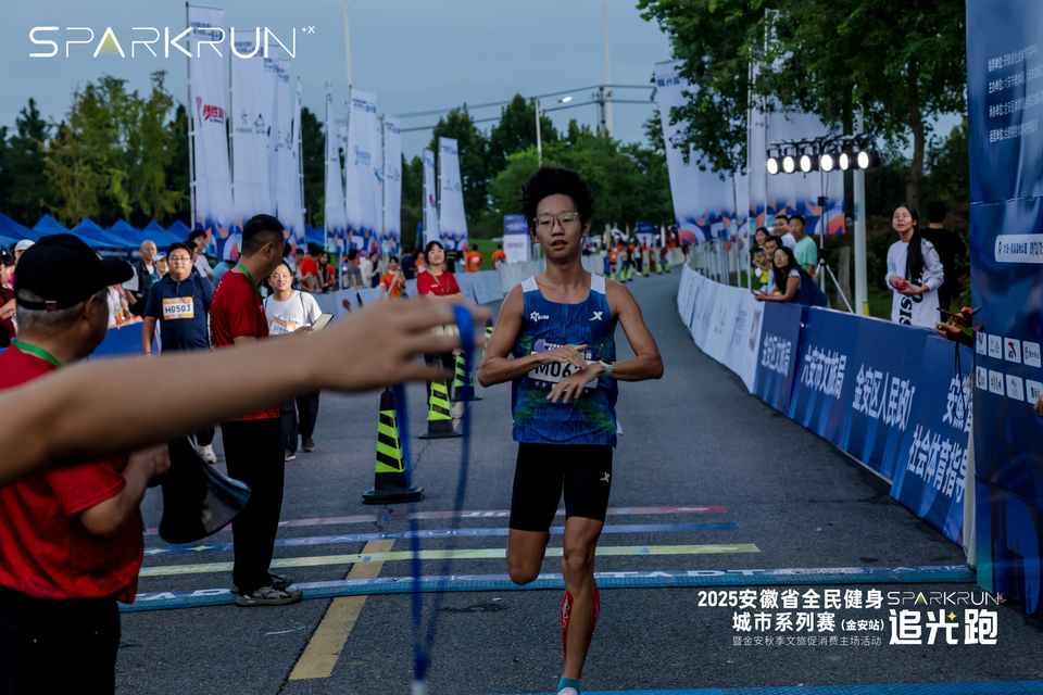 QA1A1299_2722643206-opq3964516685