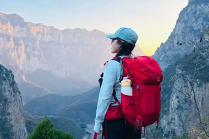 【心旅户外】12月21日（周日）行为艺术、大地为纸，足迹为笔｜邀你共赴太行  用脚步丈量“太行枫叶”