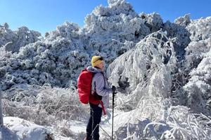 【心旅户外】1月21日（周三）“冰雪盛宴” ---踏雪嵩山，赏峻极峰雪景、雾凇奇观
