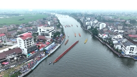 双桡龙舟表演赛1