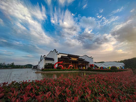 天意木国景区（龙潭 摄）