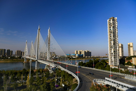 西流湾大桥（李建斌 摄）