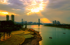 资江风貌带（王建国 摄）