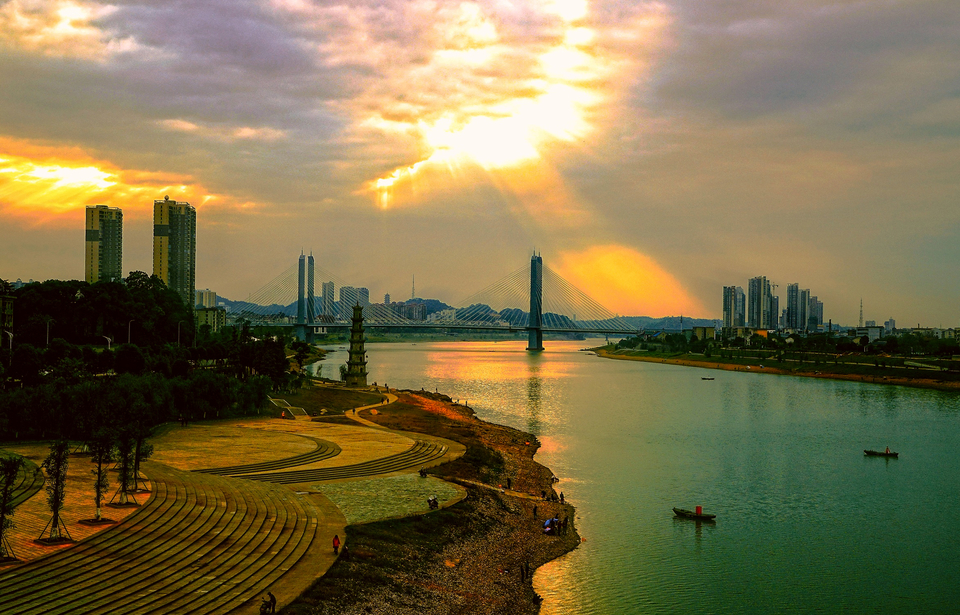 资江风貌带（王建国 摄）