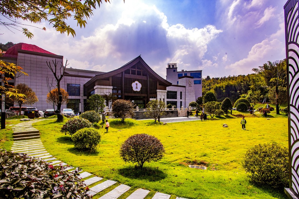 喜龙美人谷酒店（版权不明）