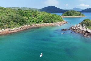 8.10 海下湾（香港）皮划艇+浮潜/游泳/跳水/赶海…