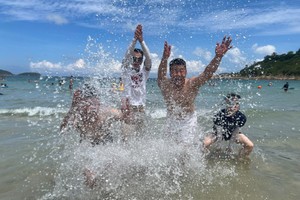 8.11 （香港）山海交响・龙脊观海 + 大浪湾逐浪之旅