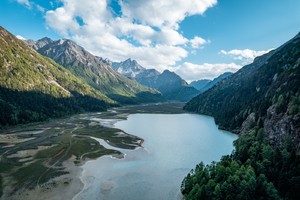 【秘境贡嘎5日】| 8人精品小团，随车配单反/无人机记录美好瞬间，打卡姑弄村+甲根坝+月亮湖+冷嘎措+子梅垭口