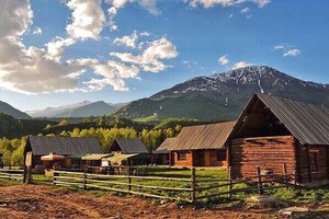 【北疆秋摄9日】| 2-8人VIP小包团，阿勒泰+赛里木湖沉浸游玩9天8晚，摄影领队跟拍