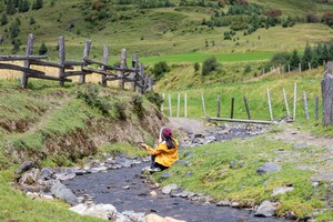越野旅拍团【秘境探索4日】| 2-4人小团——红海子、格底拉姆、甲根坝、塔公草原、雅拉雪山观景台、四姑娘山双桥沟、猫鼻梁