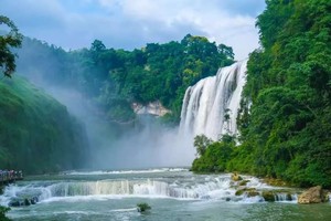 【黔西南6日】| 6人精品纯玩小团——体验黔西南漫生活，欣赏坝凌河大桥+黄果树瀑布+博物馆+万峰林+马岭河+寻龙洞之美