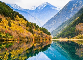 【九黄毕达4日】| 2-8人保姆车精品纯玩小团——冬游阿坝经典路线之毕棚沟+九寨沟+达古冰川+黄龙，随车配单反/无人机