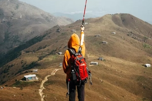 【走进香港】2025年12月07日，香港草原大东山Sunset Peak日落山峰，网红石打卡户外一日活动