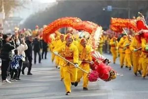 2026年02月17日-24日，登鹳雀楼望黄河落日，在雪场追风逐乐，包饺子放烟花，8日邂逅千年古建与暖冬年味！