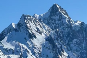 三江秘境-怒江孔雀山