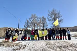 【特价88】免费提供登山杖、雪套、冰爪｜一幅油墨画の草原天路桦皮岭踏雪-9公里徒步穿越