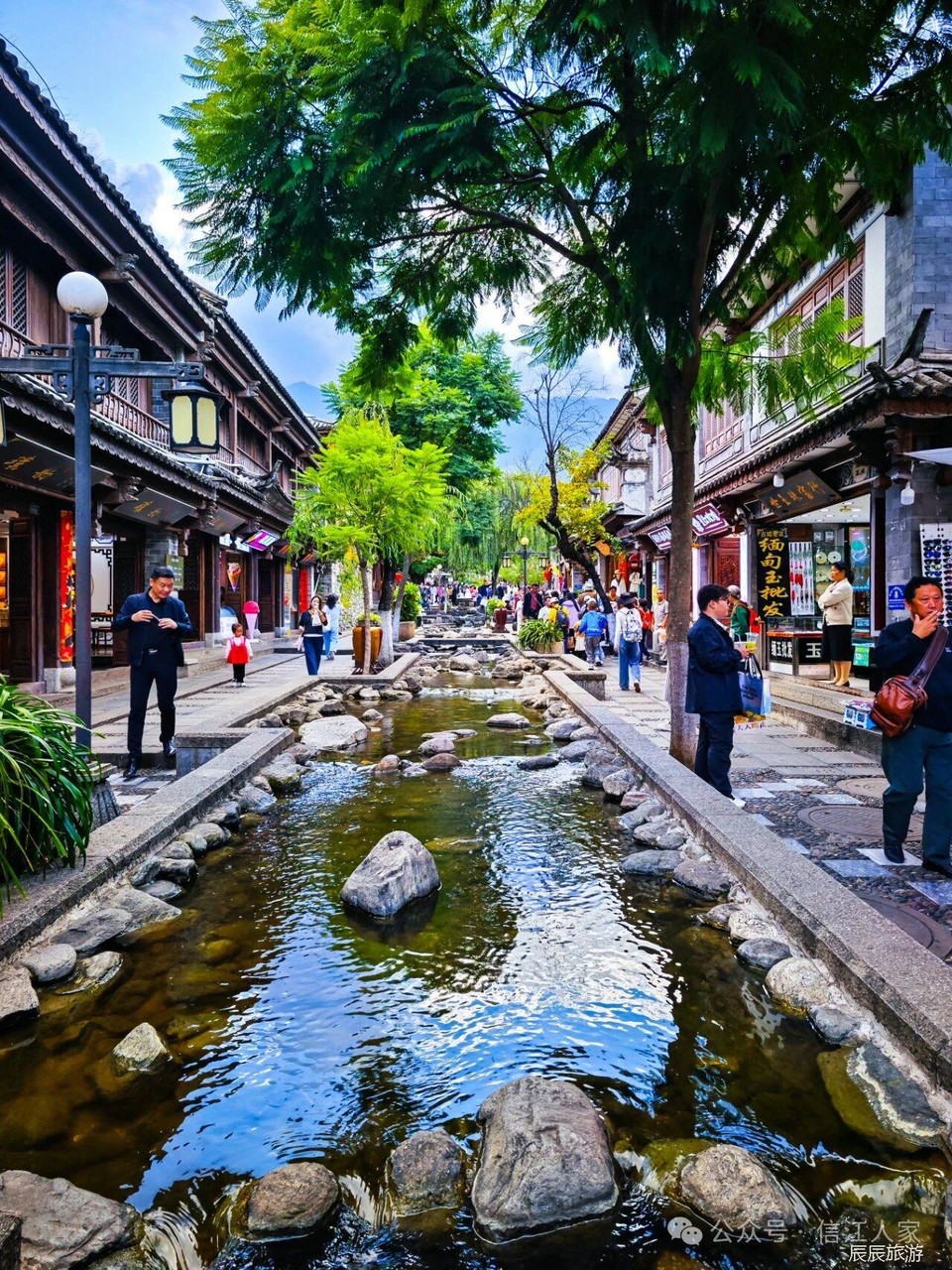 5e7f72058d1ff4eaae1ef3e6f3328446