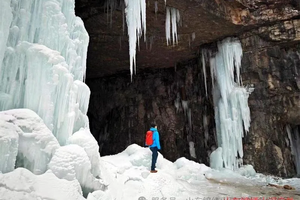 关岭冰洞1月17-18双休：南行网红-冰凌蘑菇洞、高山冰瀑、关岭沟冰瀑-冰路冰梯、燕子梯、神苑古道、黄华景区、白龙百米冰