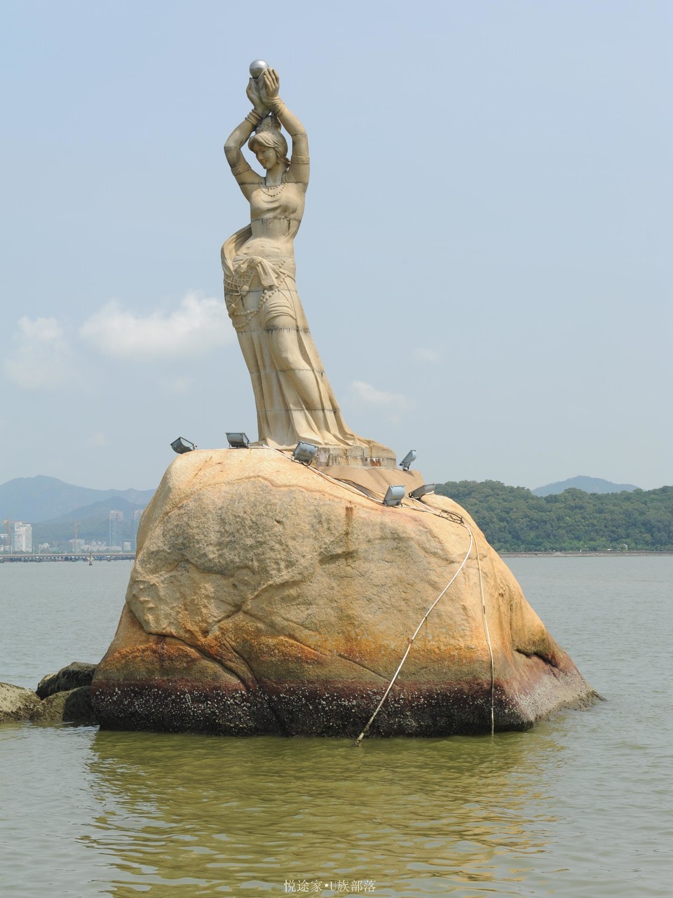 5e02bbc2b93f73296dcee18de828a7be