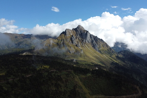徒步孔雀山 遇见梅里3日之旅 云南新晋小众徒步路线