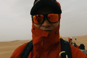 腾格里沙漠徒步