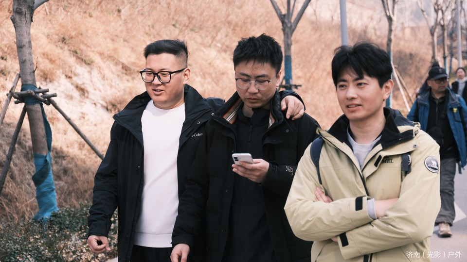 8233d66eeb283065bc165bb59a1e58a4