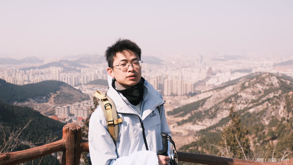 5537256d81bcf039f65a73d99ed7b86f