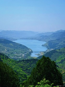 mmexport1776624673286