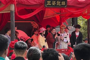 小春假自组班，本社导游陪同  4.2-4.3号开封两日游/淮安人一起出发/升级2+1豪华大巴