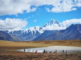 5月31号-6月4号——子梅徒步：独家点位河池布看贡嘎日落金山，贡嘎寺后山直面贡嘎，滕增沟看森林海子5日活动 