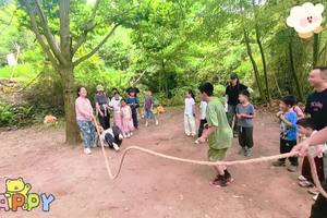 老鹰岩净山亲子游戏