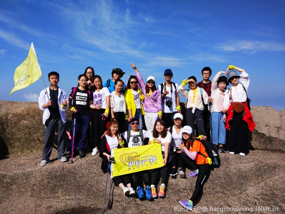 163ef844c8b.jpg