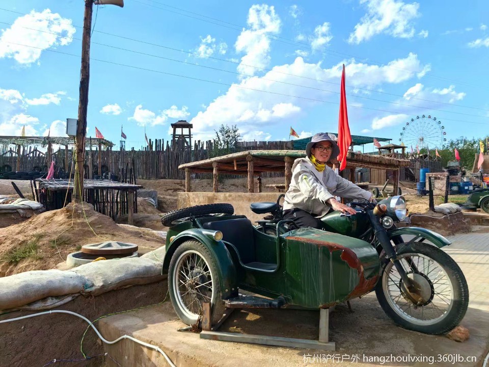 19981d4ecd2.jpg