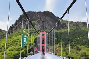 【17户外】7月19日徒步乌兰木图山野，登顶阜新第一高峰，把山林清风与漫山风光尽收眼底
