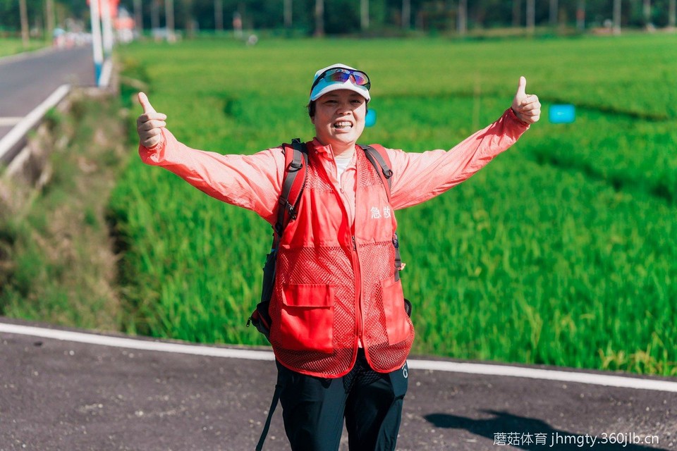 DSC05707.JPG~tplv-9lv23dm2t1-resize-animforce-v1_1600_3000_gif