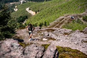 四明山脉大穿越 | 登顶宁波之巅，邂逅江南百英里最美赛道！