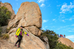绿色长征二十一站|2021年3月14日象山东海之滨老虎窝之天灯山奇石阵穿越活动