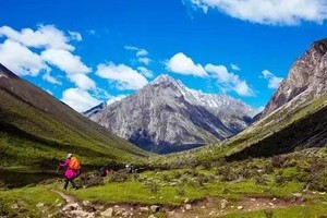 【贡嘎转山8日】 蜀山之王丨日乌且垭口丨冷嘎措丨子梅垭口丨巴王海丨大环线经典徒步