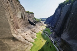 【清明-八面山徒步】4.4-6 湖南徒步天花板：八面山-双桥水库，亿年地质丹霞的穿越之旅！