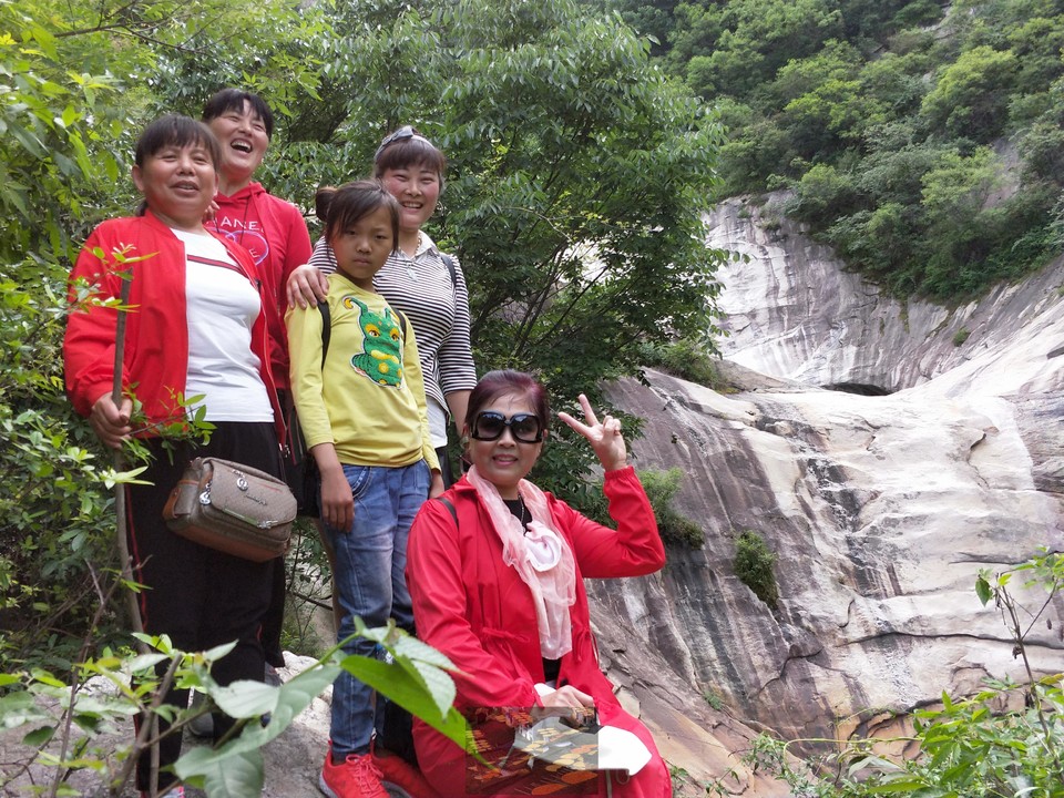 FF3A172E-D3D2-4CFA-B1AA-C4CCD135A8C3