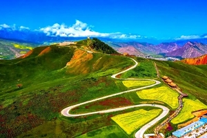 【7.2-11】漫游祁连秘境10日：最美9号公路-山丹军马场-平山湖峡-冰沟丹霞-外星谷-野牛沟-阿咪东索-油菜花-仙米