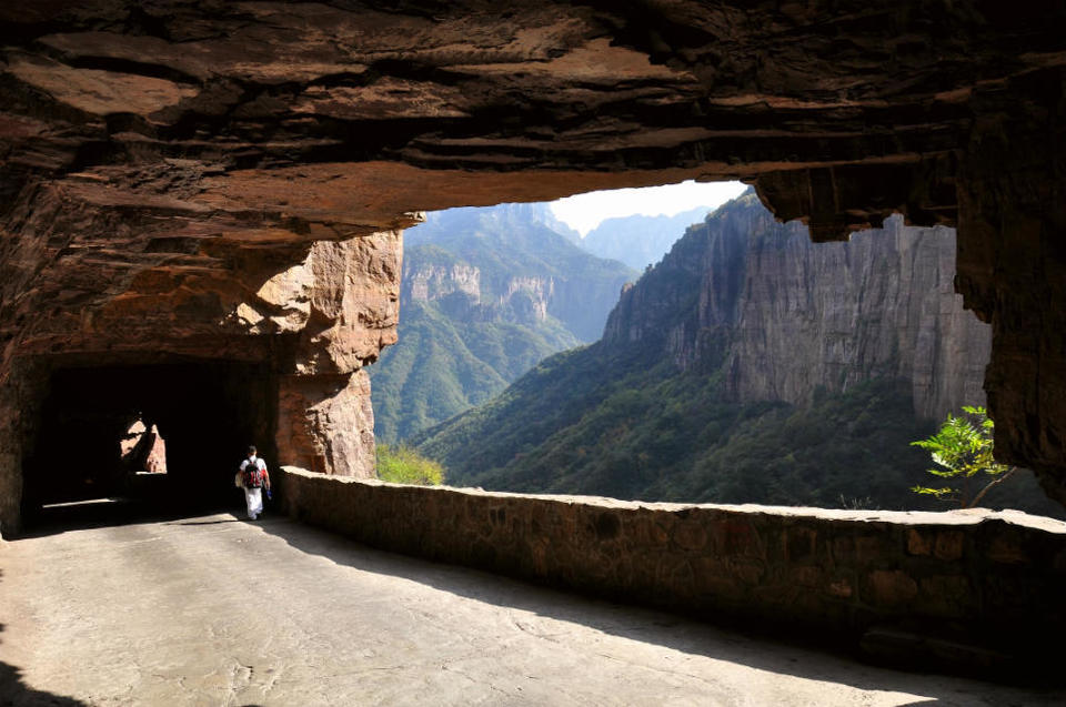 万仙山【郭亮】挂壁公路 (22)